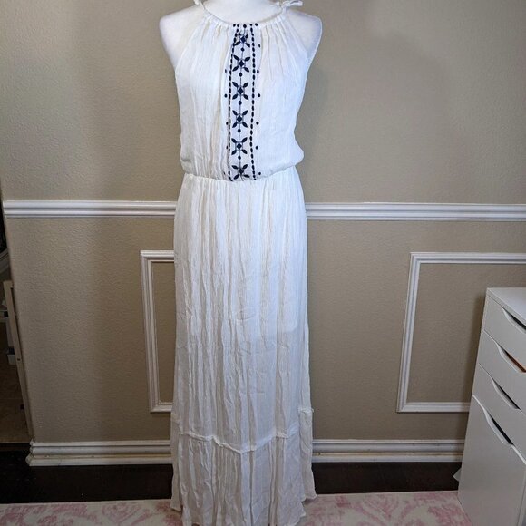 Maurices Dresses & Skirts - Embroidered White Maxi Dress